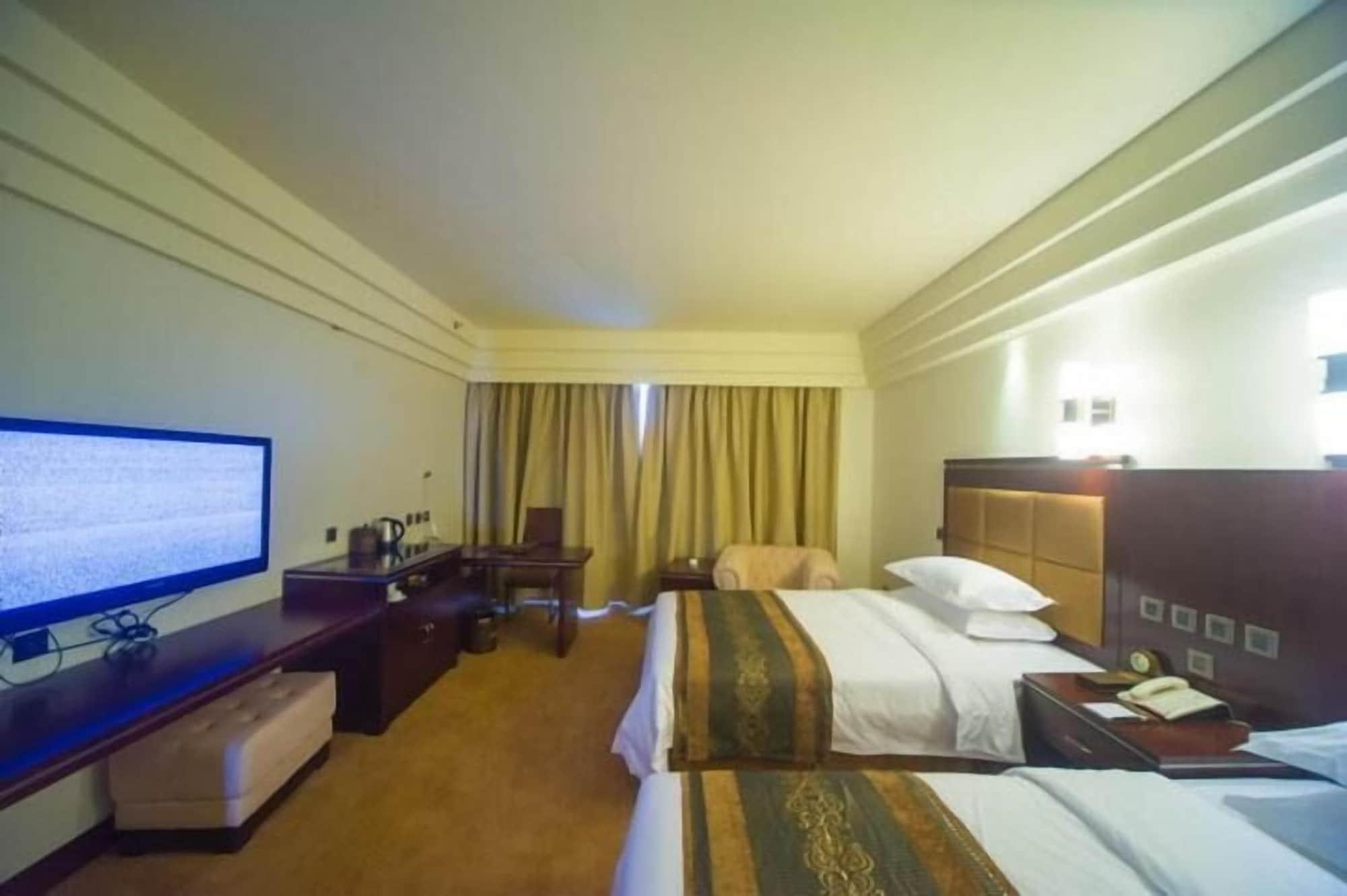 Ramada Chengdu North Hotel Exterior photo