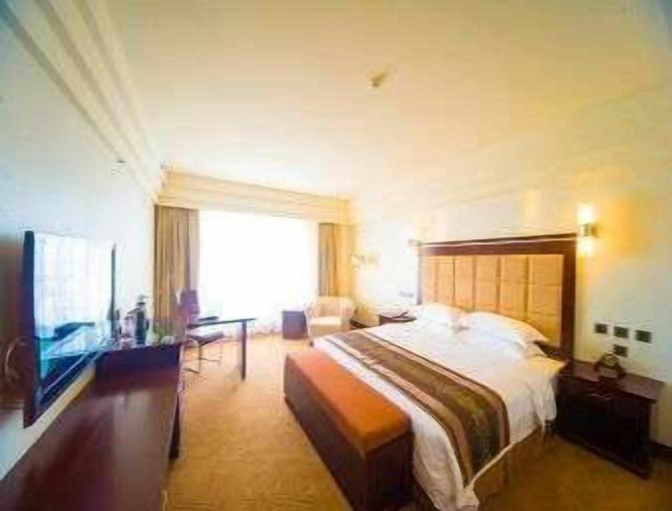 Ramada Chengdu North Hotel Exterior photo