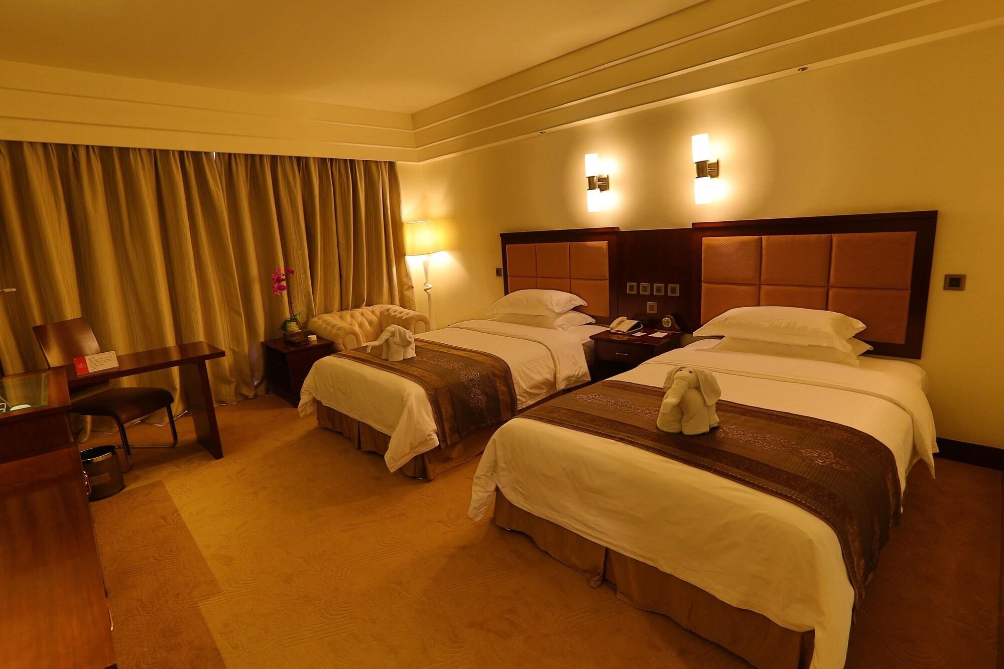Ramada Chengdu North Hotel Exterior photo